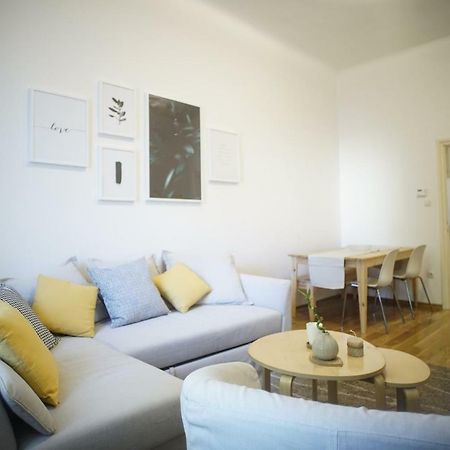 Apartment Centar Zagreb Bagian luar foto